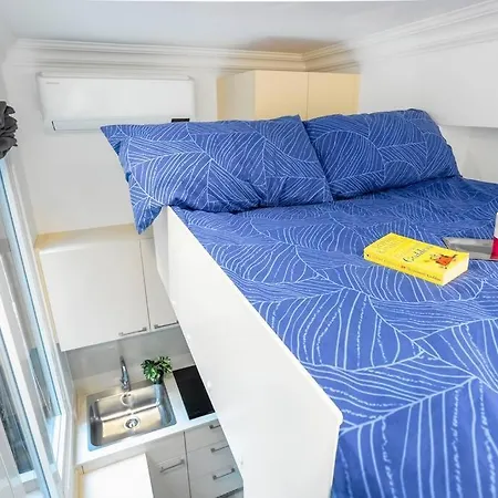 Duomo's Nest - Mini-apt Milánó